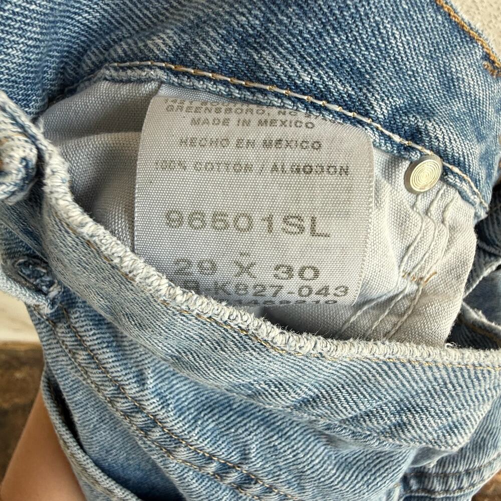 Vintage Wrangler Denim Shorts 90s High Rise Cutoffs Light Blue Wash Womens 29 - Picture 9 of 10